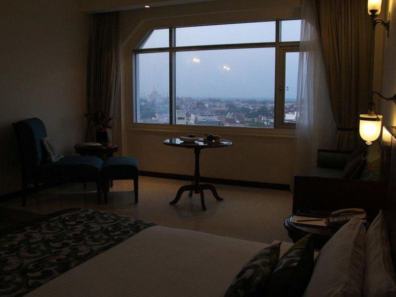 61B5D072FDBE3D07C811EEF28F54A1BE