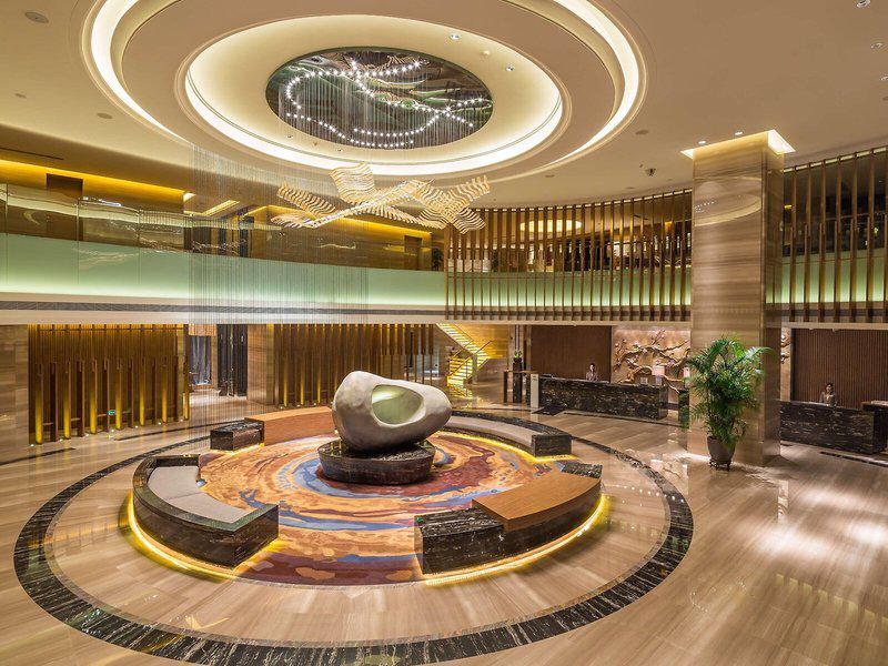 EF61E2D81D5415A569014A90988B1B19