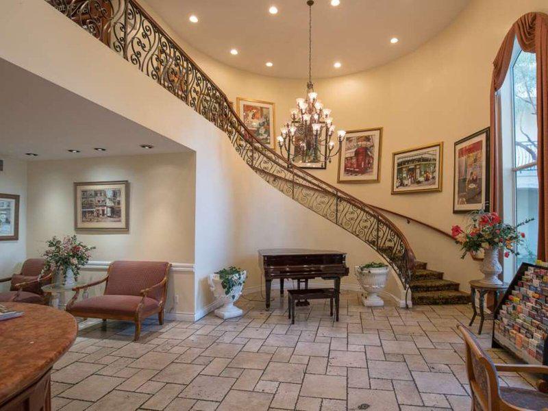 3AA27957FFD944378D974662337C2124