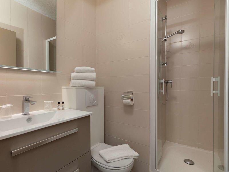 B029FA3CD8381D01F7CDC4165B8CB43D