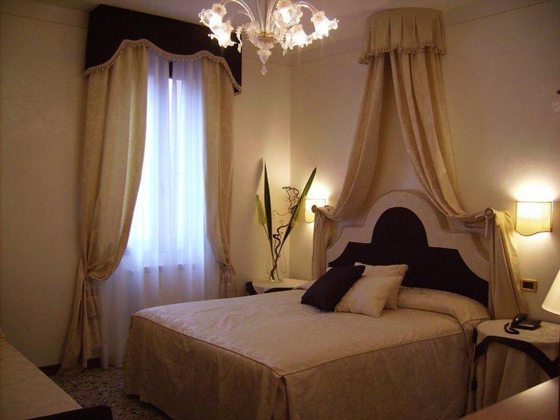 55F7E70844D60B67DCF6EB254748C7C3