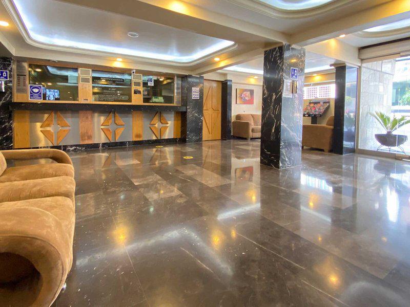 F7095A76DF5701799F8A8C935EF653F1