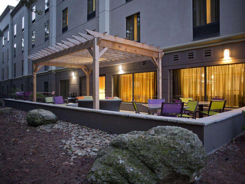 0C71ECB2F6F3EBD81B5AF9E98E9A794F