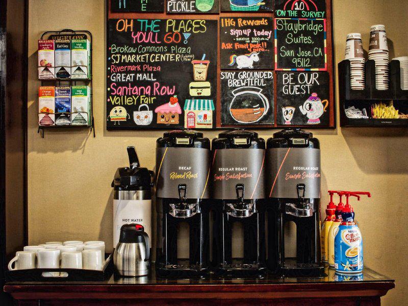 60497DF5E9664179D2B36C1AC06CA601