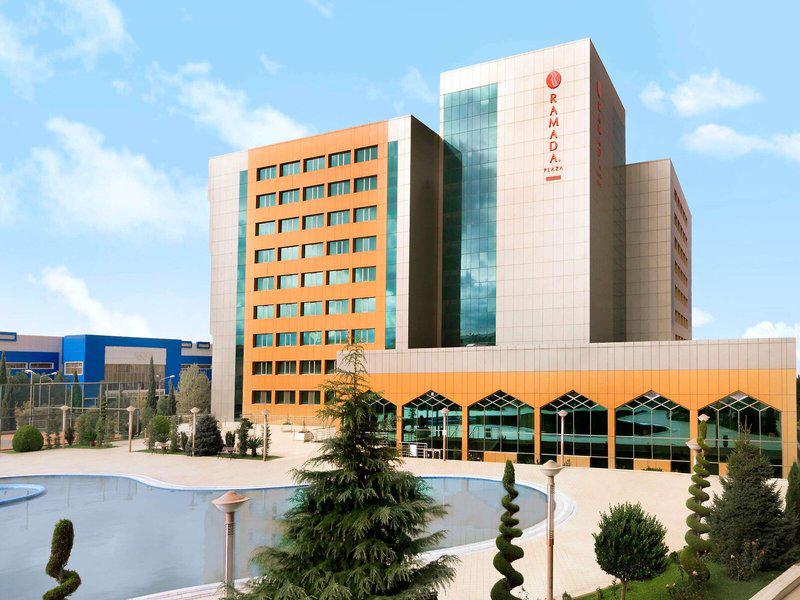 EE6BEFC91BD209F2DA5F755382667E88