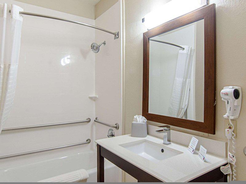 C9818A9787F875D4550D53F68CA917D8