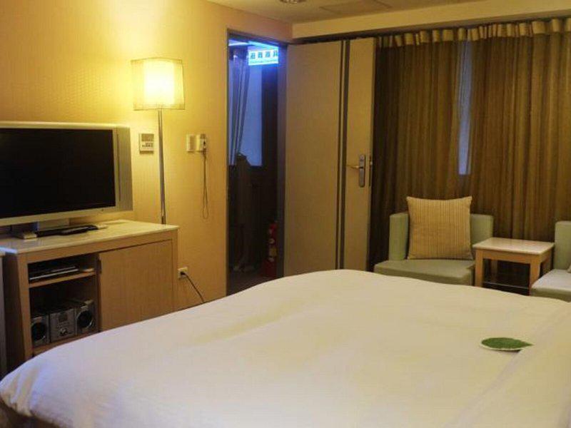 364CFDFAF90E6B26843D7A4180838C61