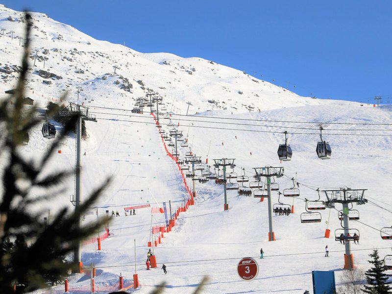 808FB0A49A74F0BDF867F17402DAB11C