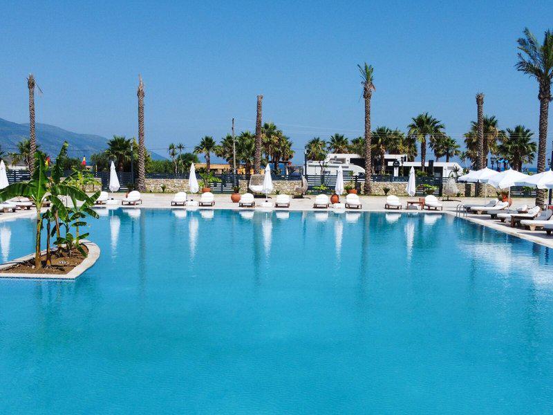 98F4847B63BF734821C0ADE936383180