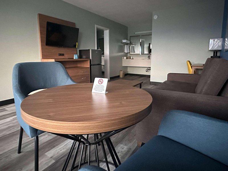 E88EDEA2C894CD633B3714BBA1D6DCED