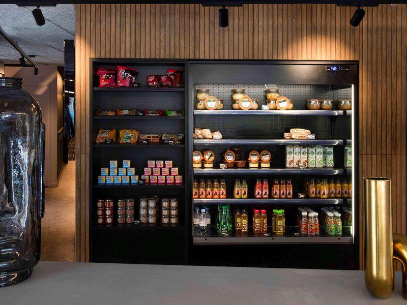 FB683637E38D39F420E7F381B560367C