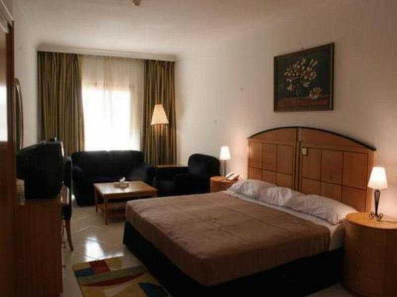 37E88F2AFC4D5FC861FD260FD7293C07