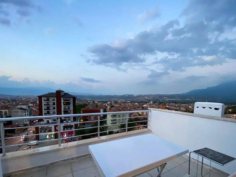 9292E22DE34A7BB5359C811C2C4F7B16