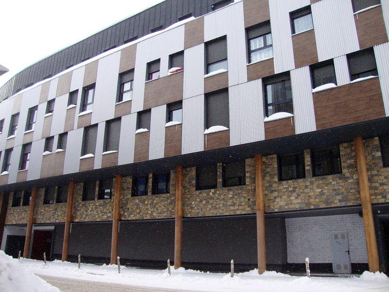 A117176037C84BDBED4120F20477AA2A