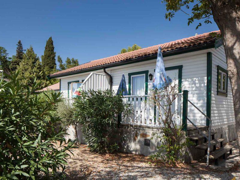 48684896CC79C6E5F3C998E6837DC932