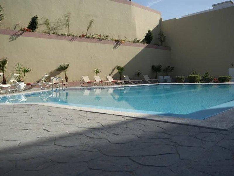 188C3A1E8658A33513AE51DCFA163C4E