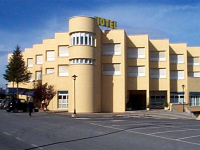 520DC2E4B1DDB15A586F924C9E205A63