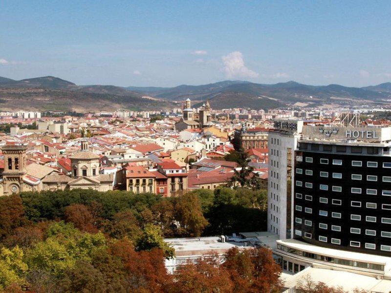 22505277F40C6A4B3D7EBC9707D07D14