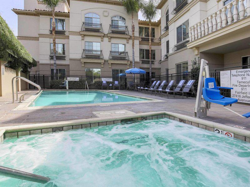 208B108ED9C6979BC9A928CF833528BB