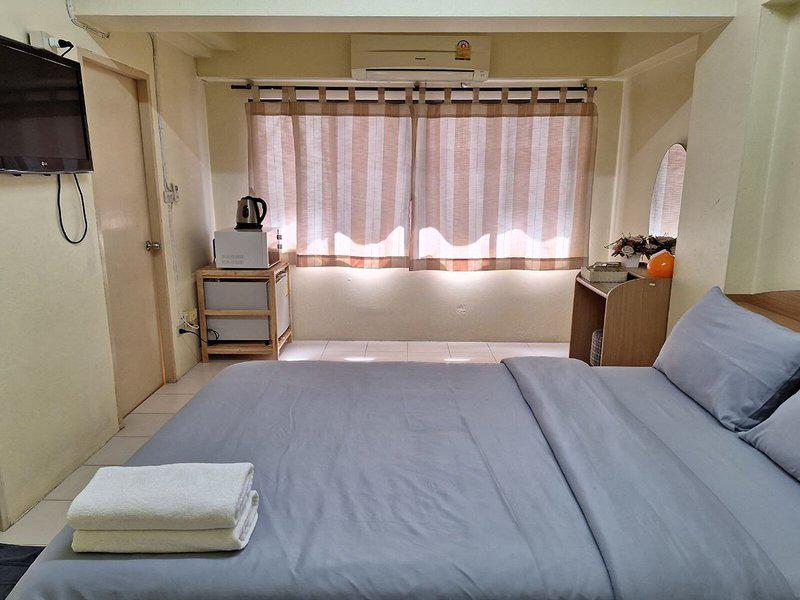 470C573519D0D909C41F29E91A66E924