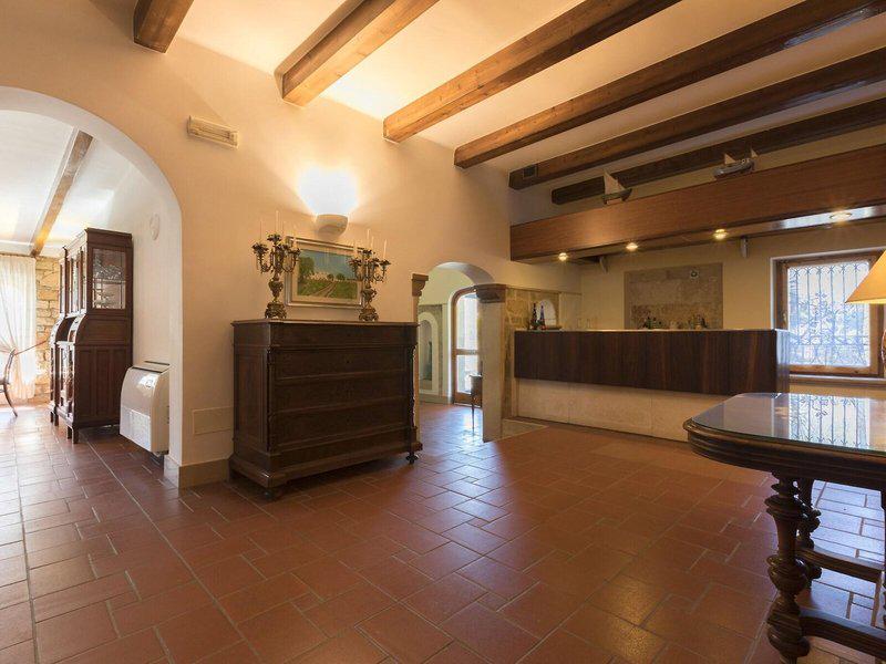 2A44895F7A39B5E2BEA2F5237ECC85B6