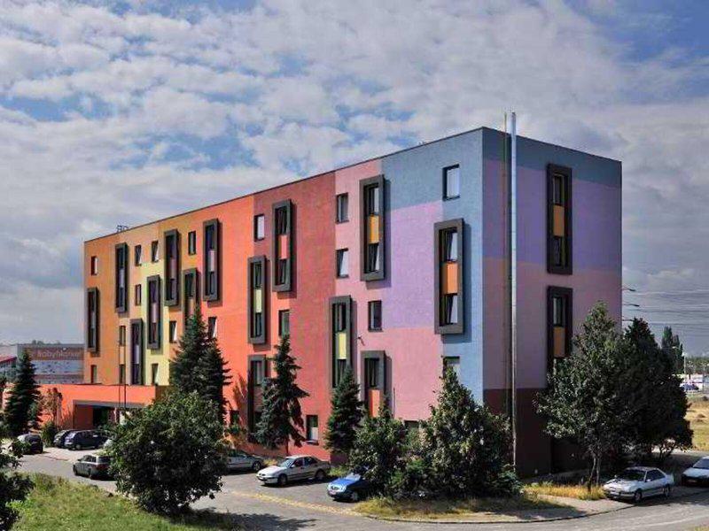 5E62EB7FCAC17033CAF463B0B38604D7