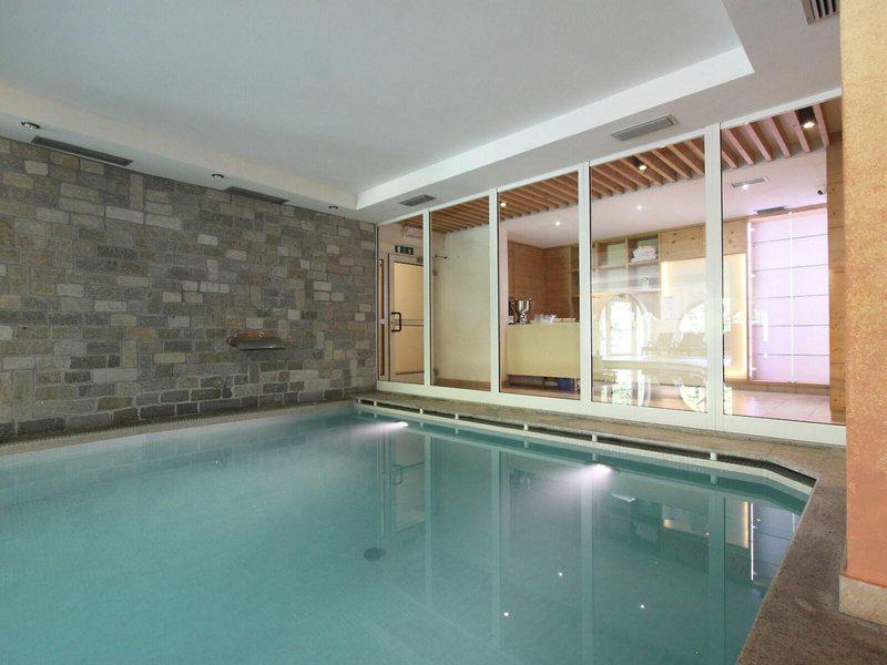 7BFC0AAA73C0F0D6E0067A81AE12BEF7