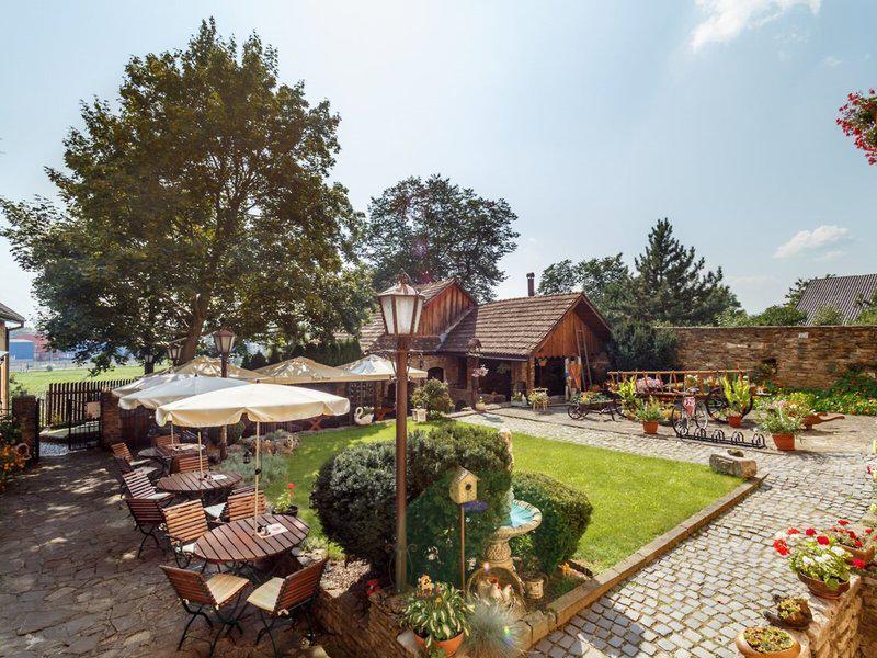 DF08A16F0AD5440BD9FAAC88E439739F