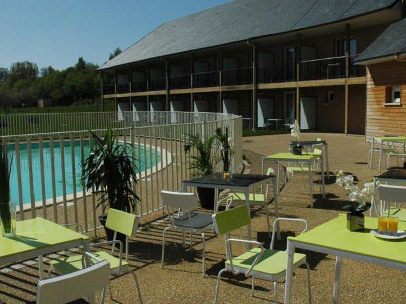 2FDAFB501D509CA16E6D57265240F7FB