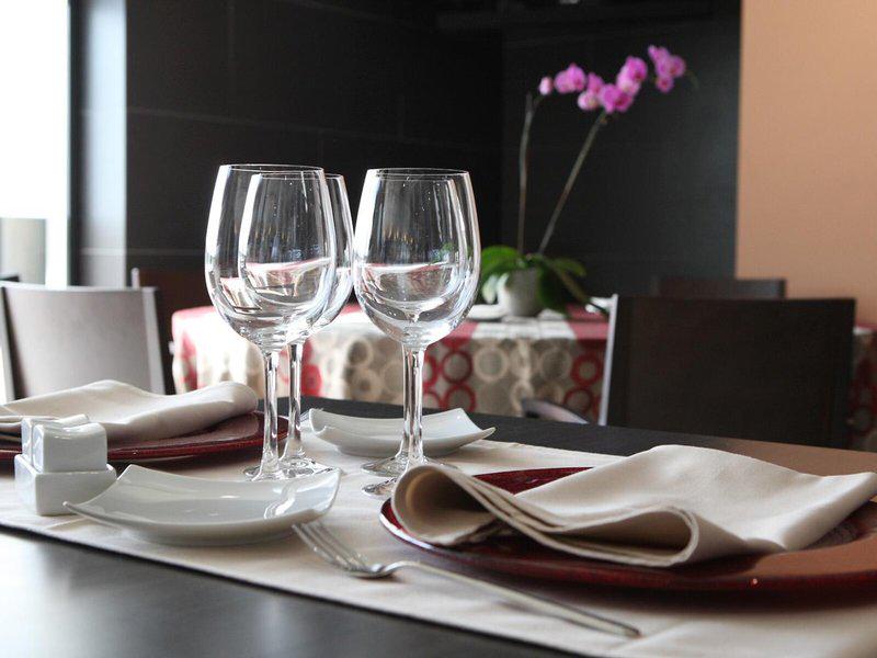 AAEA3983C7F1EA6AFC11303DAA4342A5