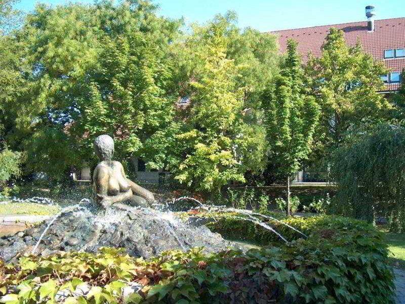 D0331ACF5EA1A4599D5A7EA1E4AED5A6