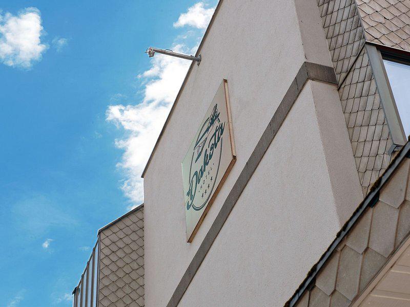 1A41C9B6335E7AD3EC8B758522B69214