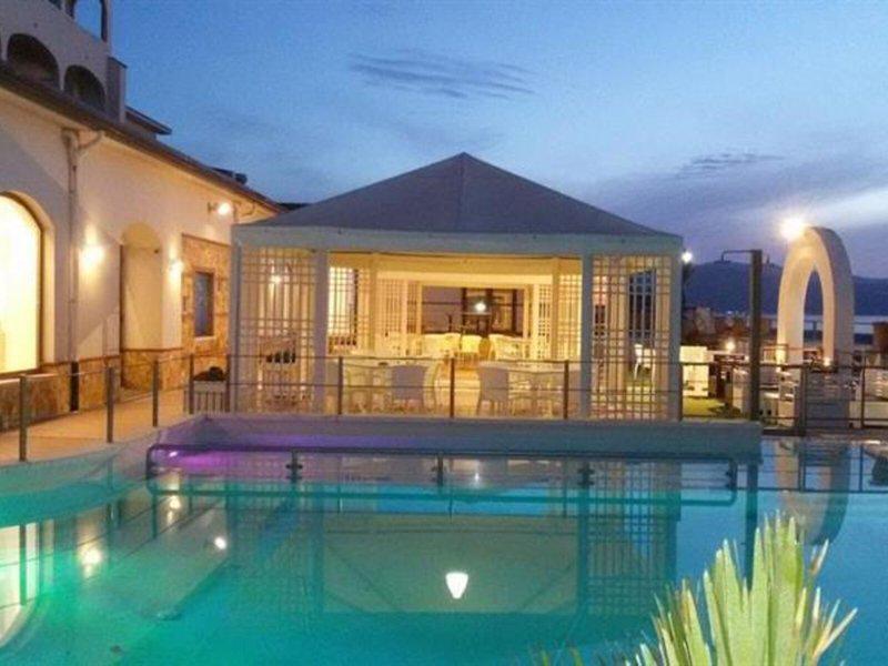 F3C4B4E027E2F21399BDF26E1BD4C62C