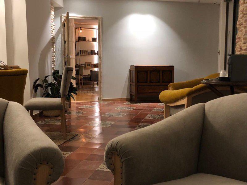 0621594545EE6657E9536A1D79494E41