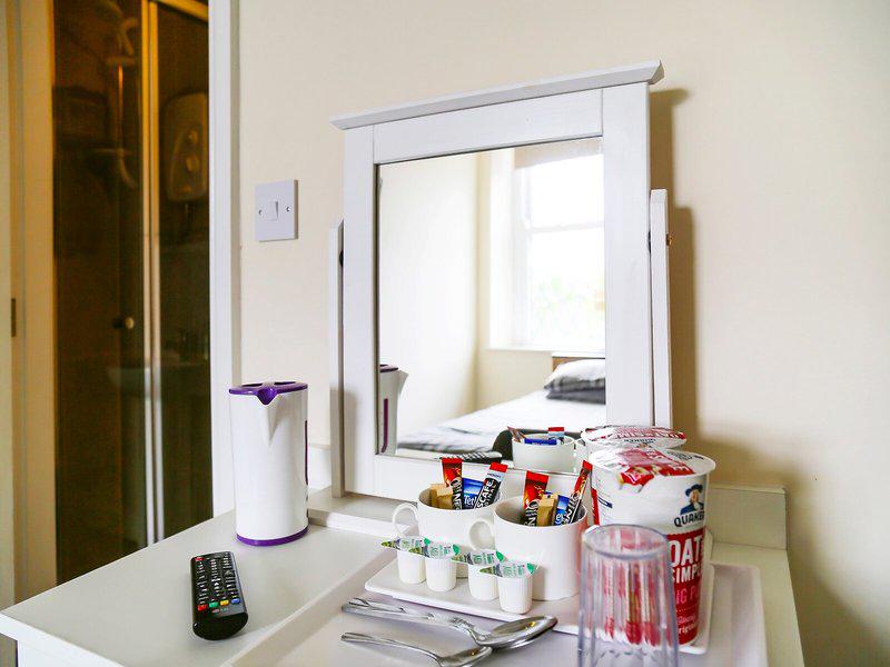 4097CE762B7C4287D65D012E181B90A4