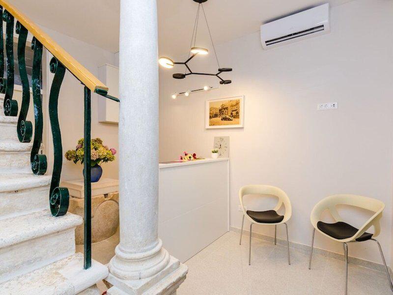 F59C210F0A99A8409FBECE27BE2AF91F