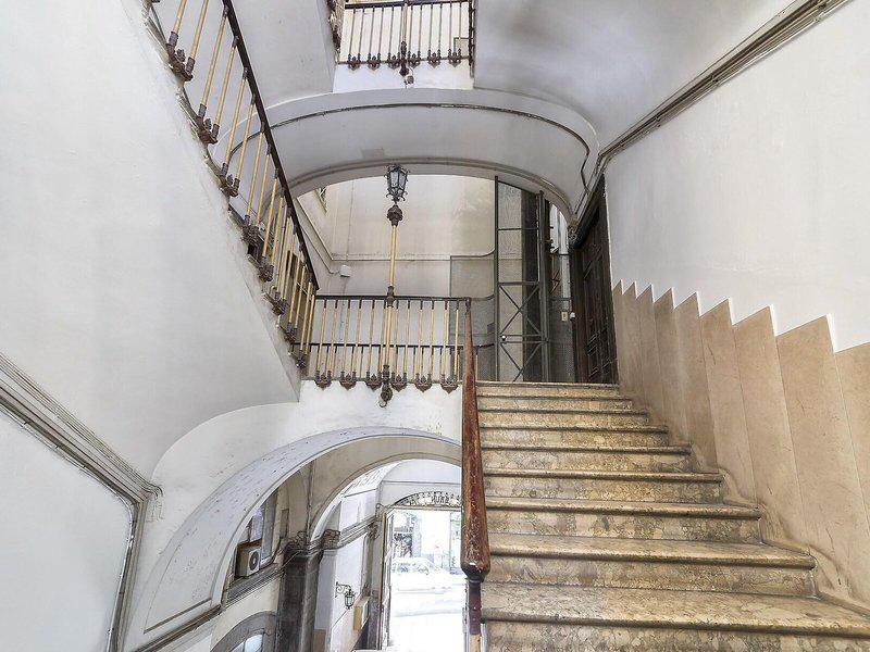 82E73EF21087E20A81D31A77FC37754C