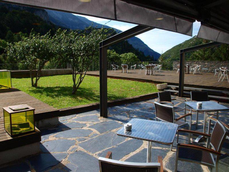 199FA67564DBB2275B2D2D7633EB23D1