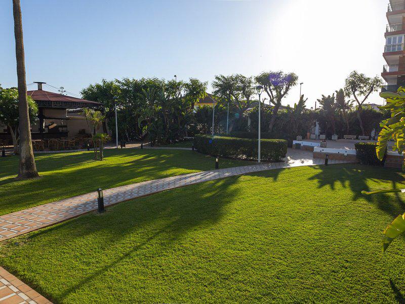 B1FF1CE01EDFE409FC6D9EF4B4F56C5E