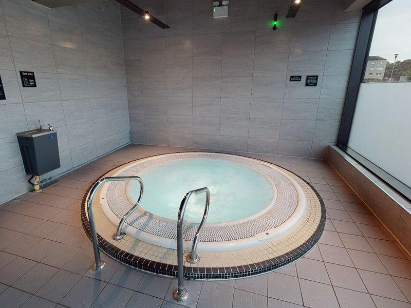 3D5F967E8F355FC8BFA185B2E018A1C2