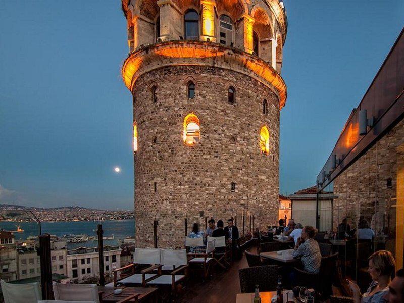 4CCA1AF1BA211021C7083BBC71C16E07