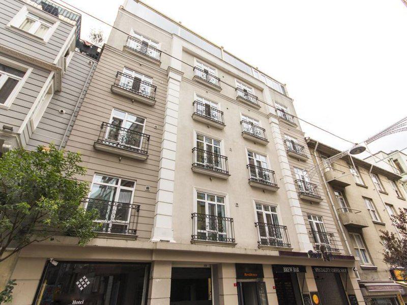 C8C597272DBB18A3C1263D63FB752502