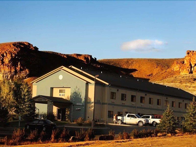 AFC8C47671AAEE16FD2C464833E07AFE