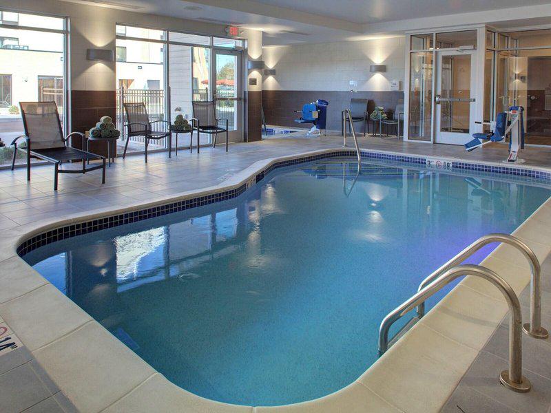 93FC515F0C0BDE3DAAD80EA3B902D4C8