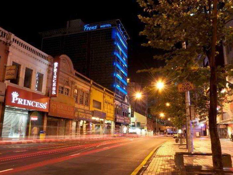 1F5432398F44CD41033D8B1405713790