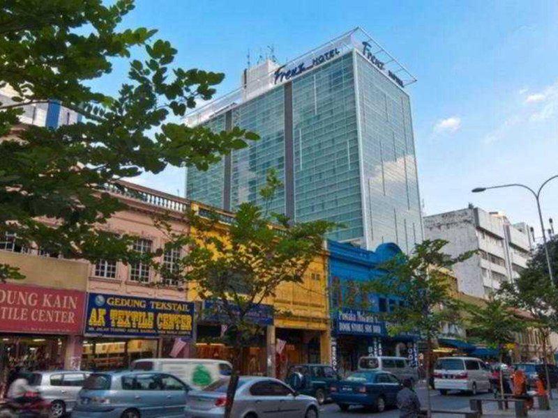 B98EE2EFEBAEE2273A3597978BC6A381