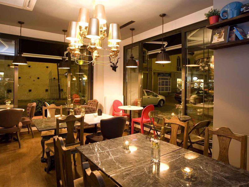 99F1578601F0D5A3DC5BAA6508E24B8B