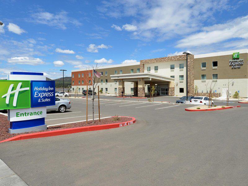 817AD669B8D42FF9C03A14FBC4006E27