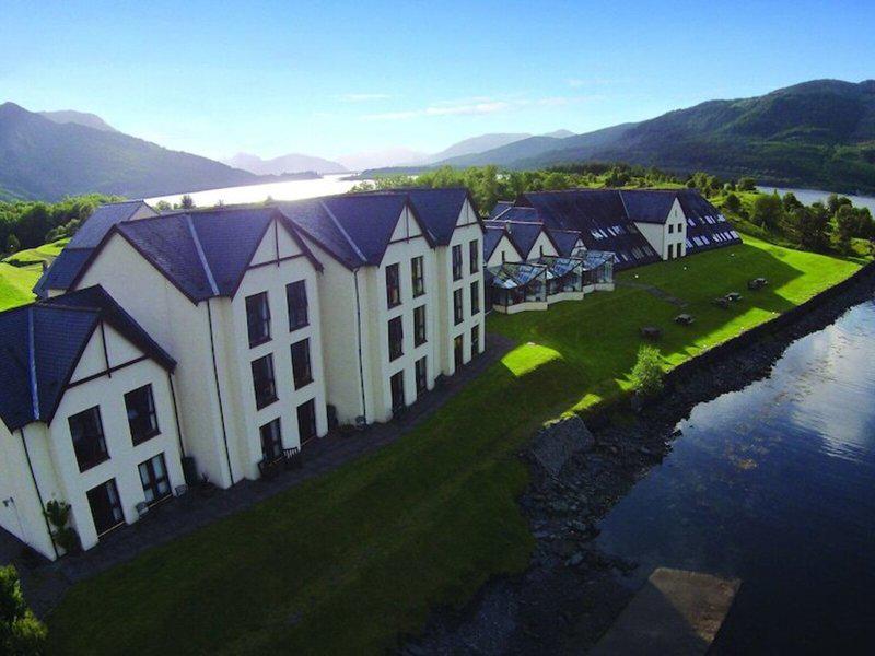 A5E42F7366233383AD7C7D4E056B590F