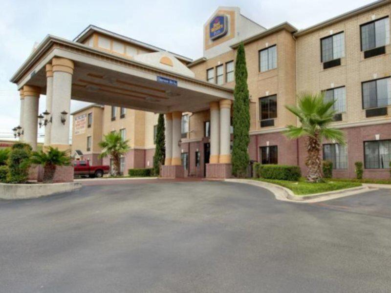 E2B261B70733713B92024ED6DA9FBC32